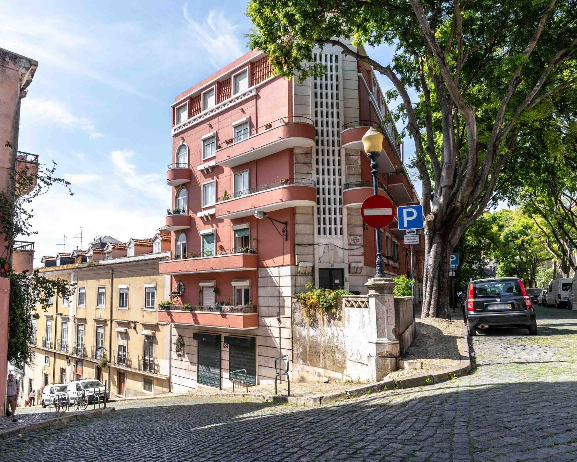 Limehome Lisbon Calcada Do Cardeal Buitenkant foto